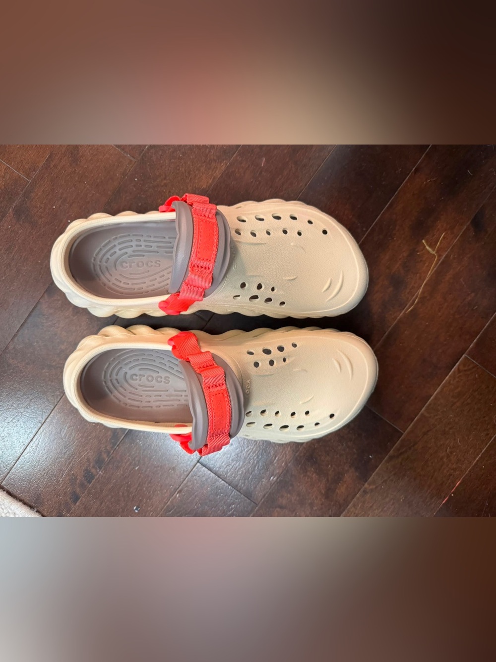 NWOT Crocs Echo RO Clogs